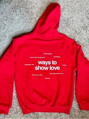 COMFRT Red “Love" Edition Hoodie Sweatshirt sz S